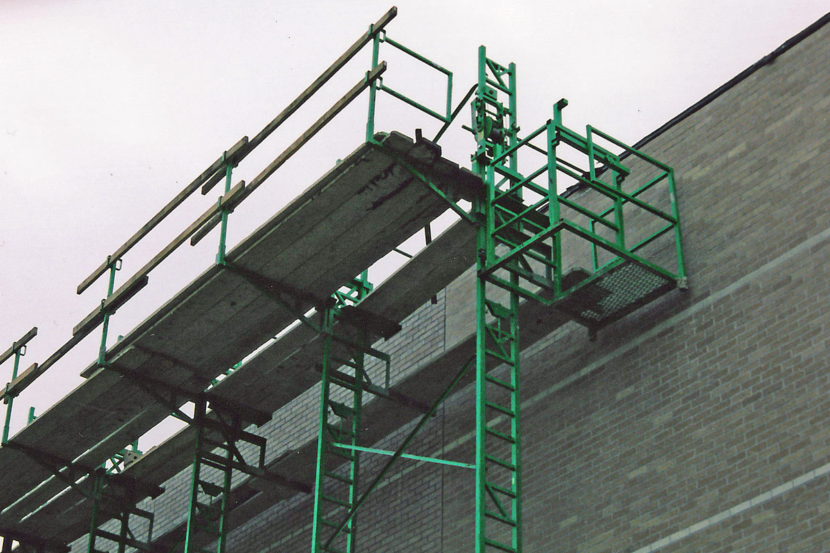Non-Stop Scaffolding Access Landing