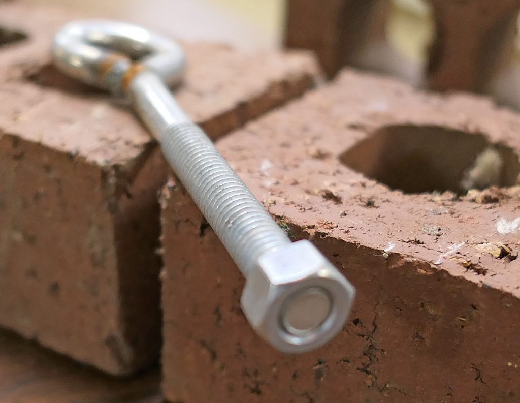 Wall Tie-In Bracket System for Non-Stop adjustable scaffolding