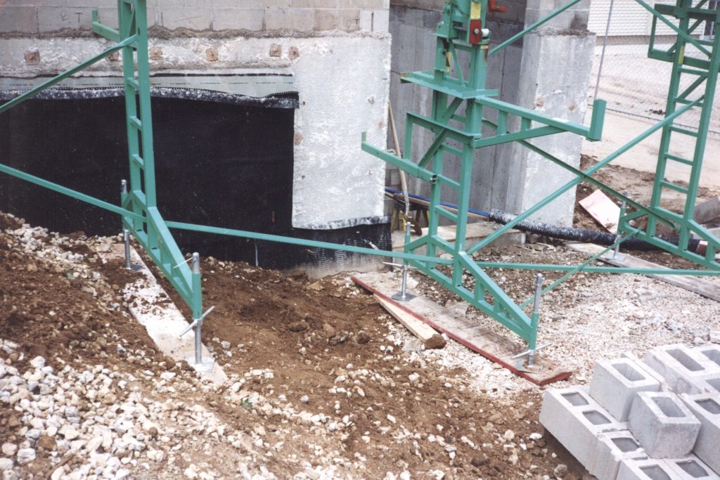 Non-Stop mason scaffold