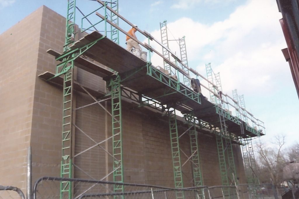 Scaffolding for masonry